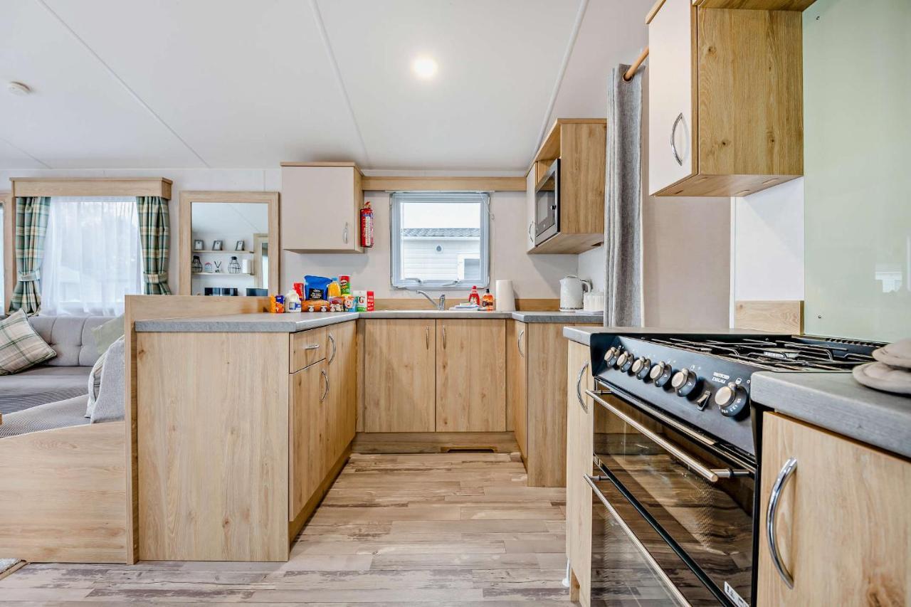 Sea La Vie Lodge, Rockley Park Holiday Park, Poole, Dorset Esterno foto