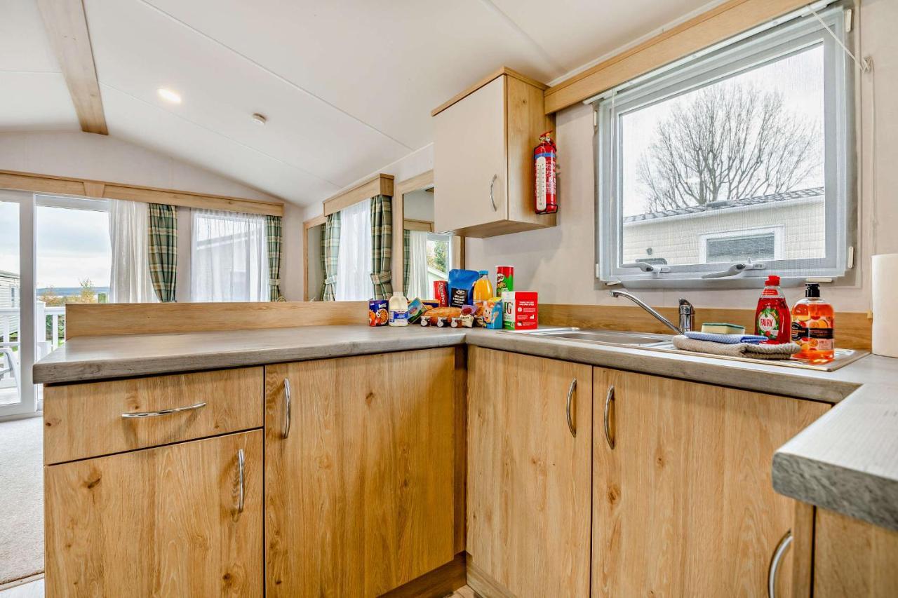 Sea La Vie Lodge, Rockley Park Holiday Park, Poole, Dorset Esterno foto