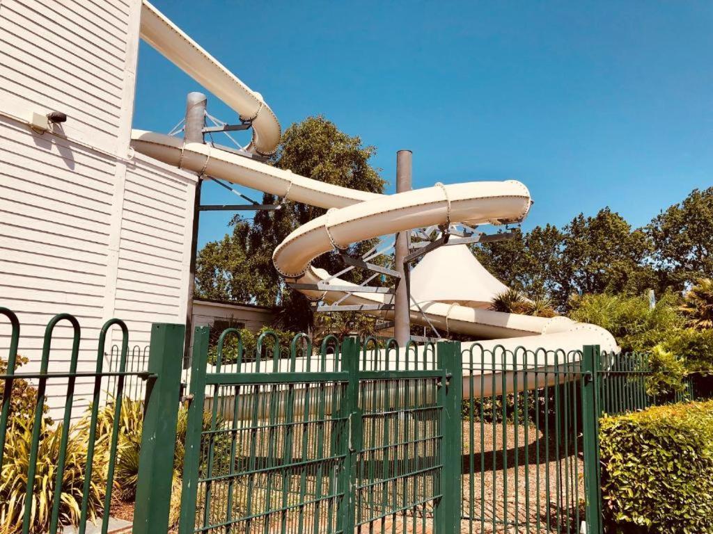 Sea La Vie Lodge, Rockley Park Holiday Park, Poole, Dorset Esterno foto
