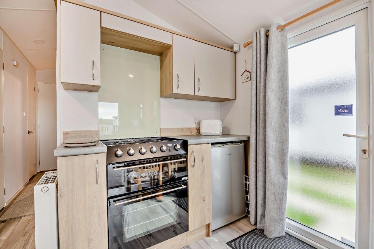 Sea La Vie Lodge, Rockley Park Holiday Park, Poole, Dorset Esterno foto